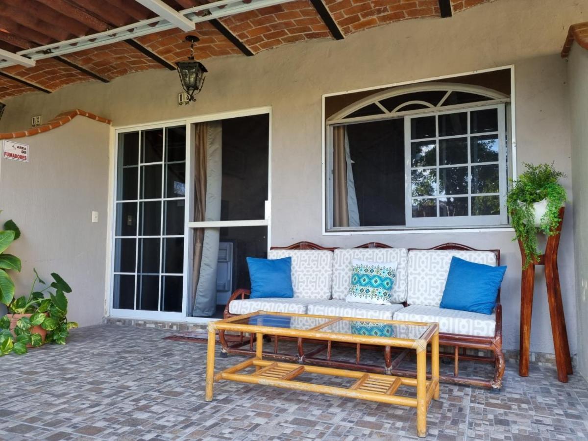 Bed and Breakfast Casa de la Abuela Ajijic Exterior foto